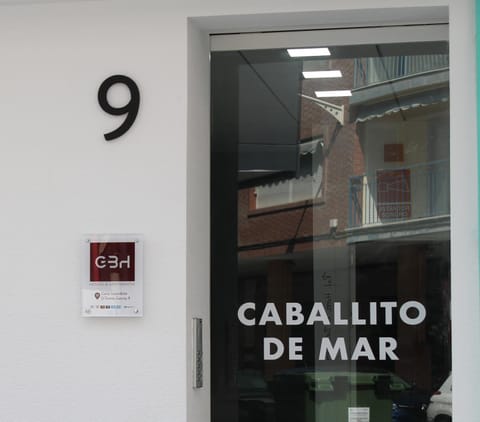 Facade/entrance, Logo/Certificate/Sign