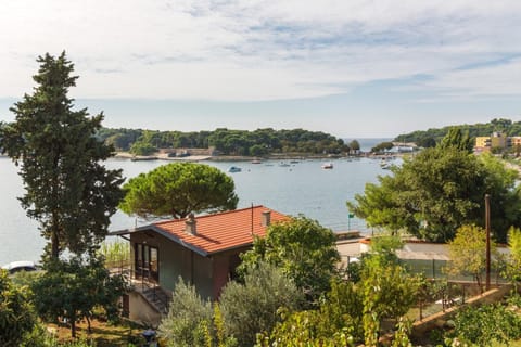 Apartments Tonka near beach and sea Bed and Breakfast in Pula