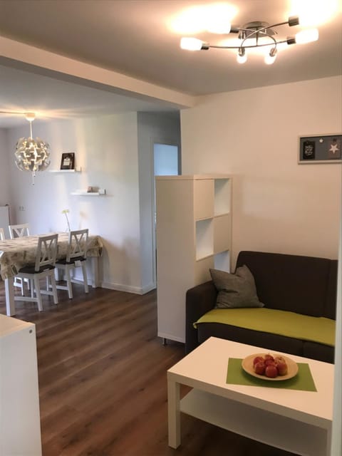 Living room, Photo of the whole room, Dining area