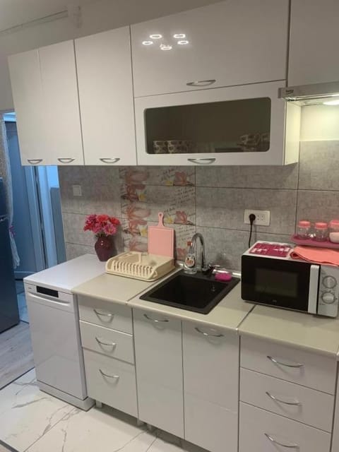 Ilinčić Apartments Bed and Breakfast in Budva