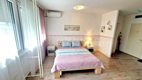 Apartmani Paku Apartment in Belgrade