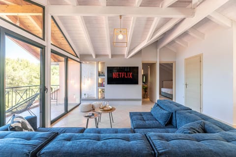 Living room, Lounge or bar, Seating area