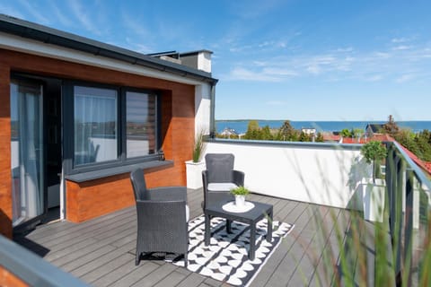 Property building, Day, View (from property/room), Balcony/Terrace, Balcony/Terrace, Sea view