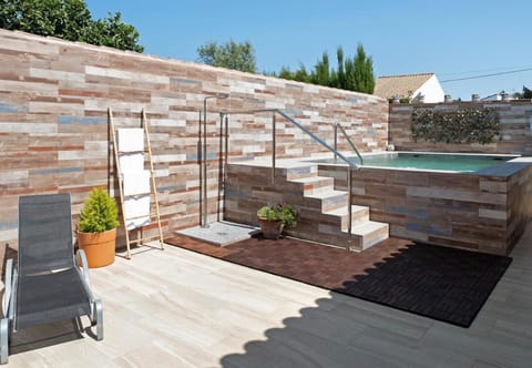 Patio, Pool view, Swimming pool