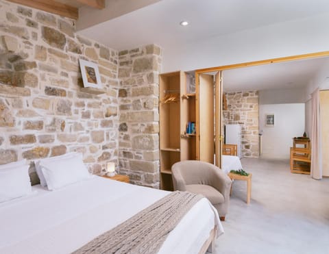 Die Zwei Brüder Art & Suites Bed and Breakfast in Crete