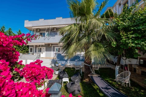 Property building, Garden, Garden view