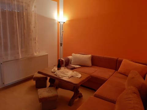 View (from property/room), Living room, Seating area, City view, Garden view, Landmark view, Mountain view, Sea view