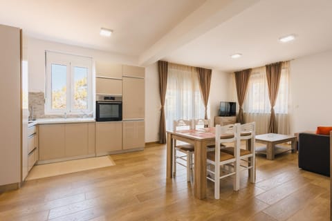 Chez Vous Apartment in Ulcinj