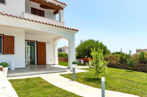 VILLA PARADISE Villa in Budoni