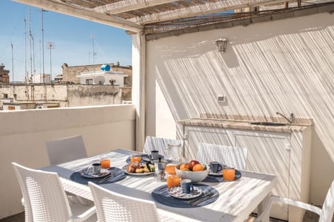 Patio, Balcony/Terrace