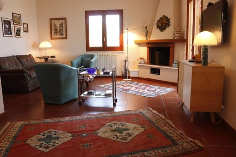 Living room, Lobby or reception