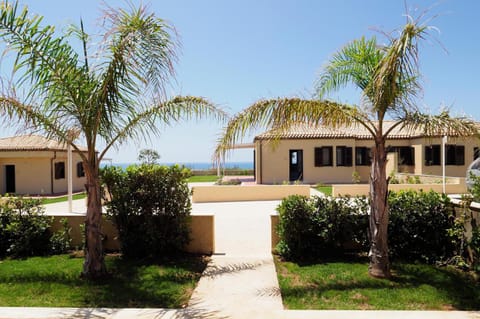 View (from property/room), Garden view, Sea view, Inner courtyard view