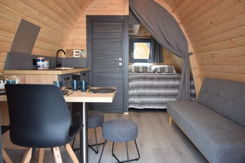 Camping La Combe Campground/ 
RV Resort in Provence-Alpes-Côte d'Azur