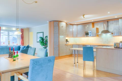 Villa Seeadler, Penthouse Apartment in Binz