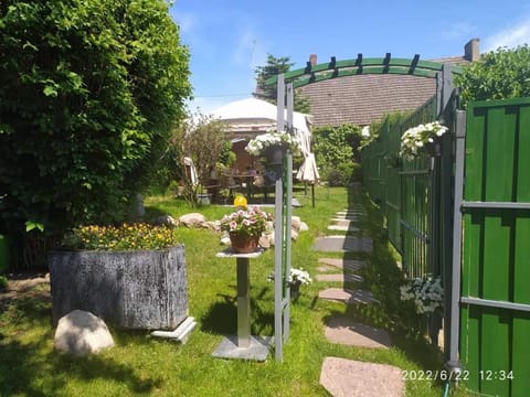 Patio, Garden, Garden view