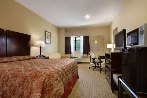 Photo of the whole room, On site