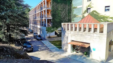 Property building, Lobby or reception