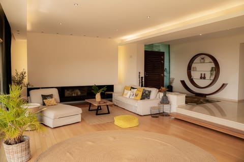 Aerides Luxury Villa Apartment in Kavala, Greece