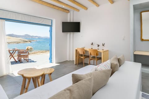 Living room, Sea view