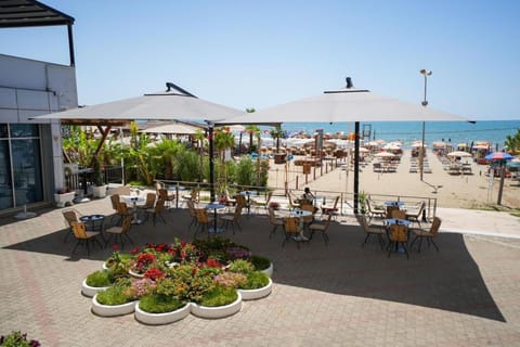 Patio, Lounge or bar, Beach, Sea view