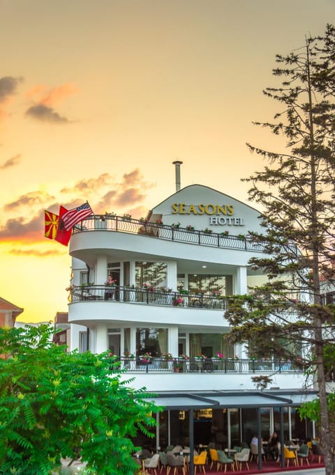 Property building, Property logo or sign, Sunset