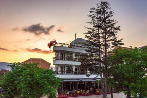 Seasons Hotel Hotel in Municipality of Ohrid, North Macedonia