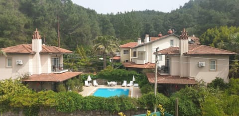 Day, Neighbourhood, Natural landscape, Garden, Garden view, Mountain view, Pool view, Swimming pool, sunbed