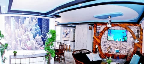 Living room, Dining area