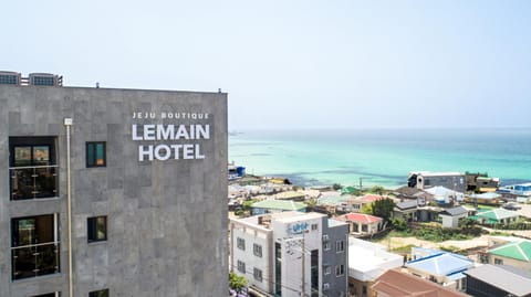 Property building, Bird's eye view