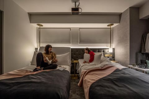 Bed, Photo of the whole room