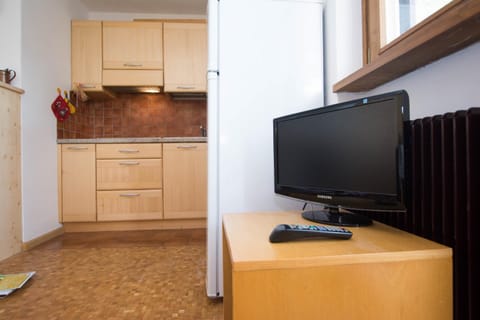TV and multimedia, Kitchen or kitchenette