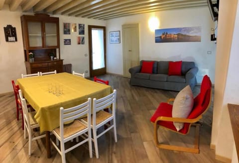 Garda Sailor’s House Apartment in Garda