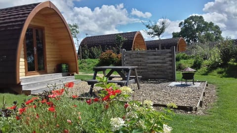 Willowherb Glamping Pod Luxury tent in Cotswold District