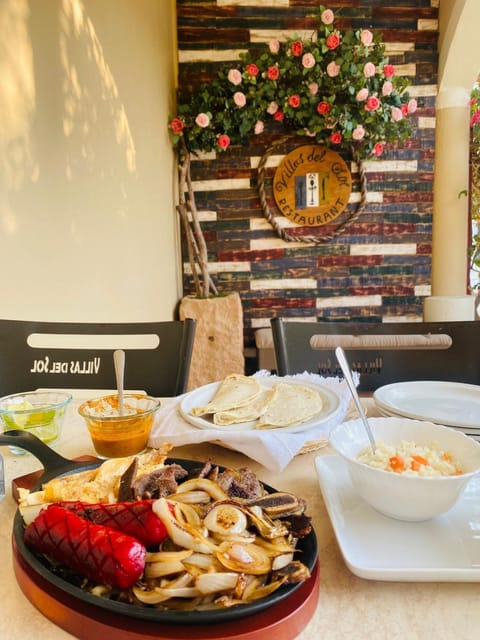 Restaurant/places to eat, Food and drinks, Food