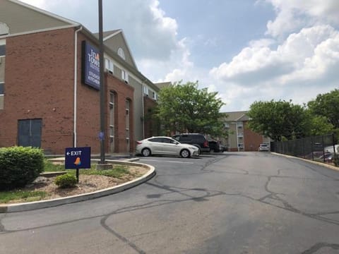 Property building, Location, Parking