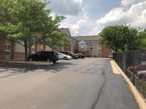 Property building, Location, Parking