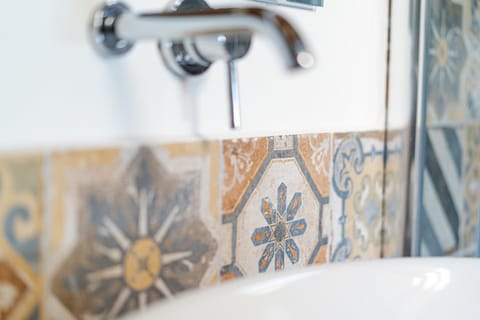 DON GIULIO LUXURY ROOMS jacuzzi Bed and Breakfast in Vico Equense