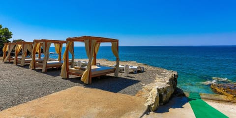 Beach, Garden view, Sea view