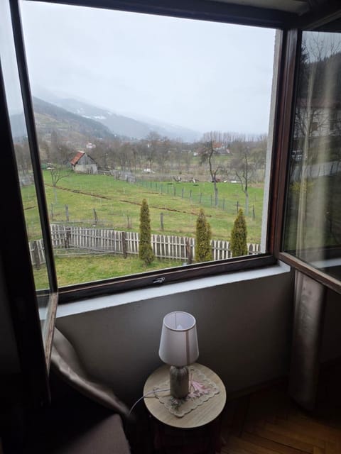 Visitor Yard Bed and Breakfast in Montenegro