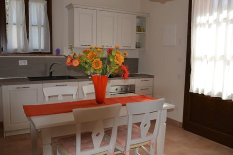 Mignola Le Bozze- Podere con piscina-WI-FI Apartment in Tuscany