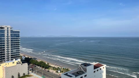 Day, Sea view