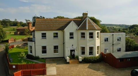 Property building, Facade/entrance, Garden view