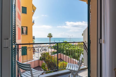 View (from property/room), Balcony/Terrace, Sea view