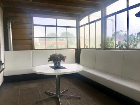 Maison Blanche Bed and Breakfast in Flanders