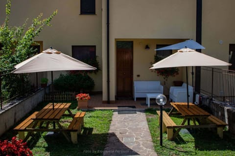 Facade/entrance, Garden