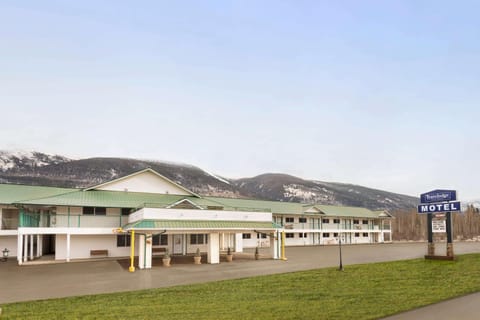 Property building, On site
