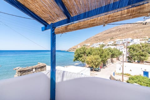 Natural landscape, Balcony/Terrace, Sea view