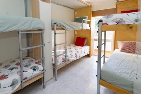 bunk bed