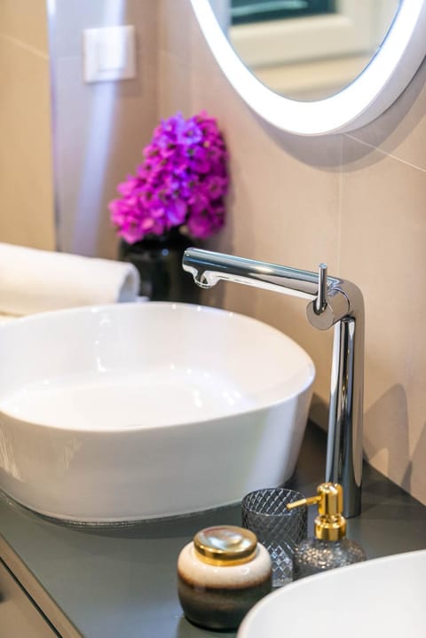 Sun and stone apartment Apartment in Cavtat