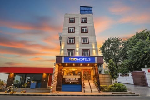 Property building, Facade/entrance